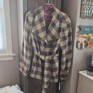 Evan Picone Plaid Trench Coat in Brown and Cream